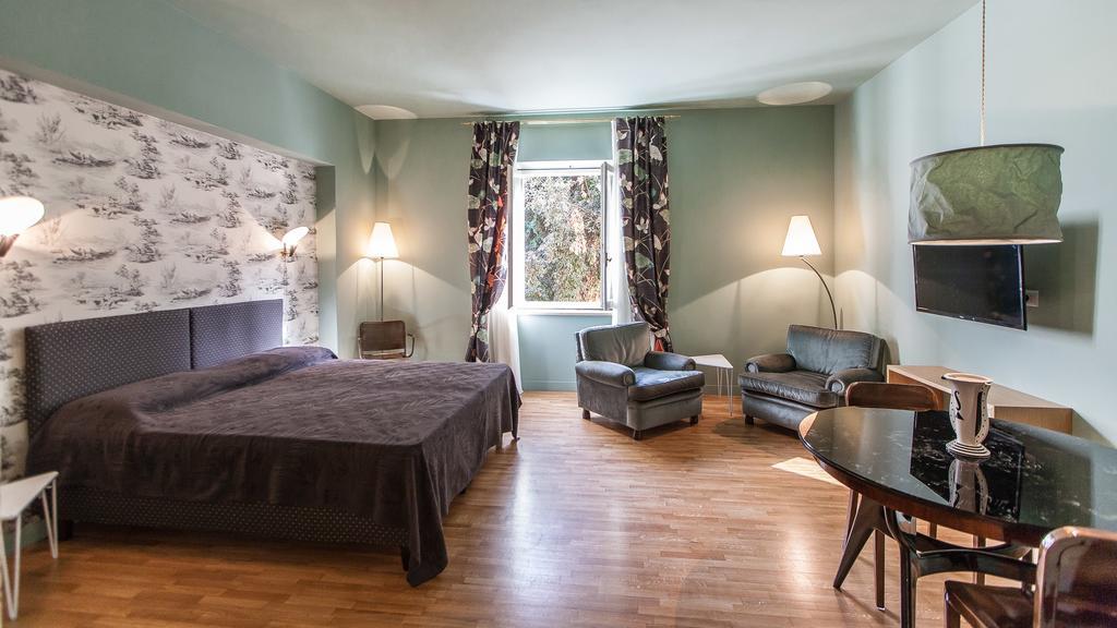 Suite Spanish Apartment Рим Екстериор снимка